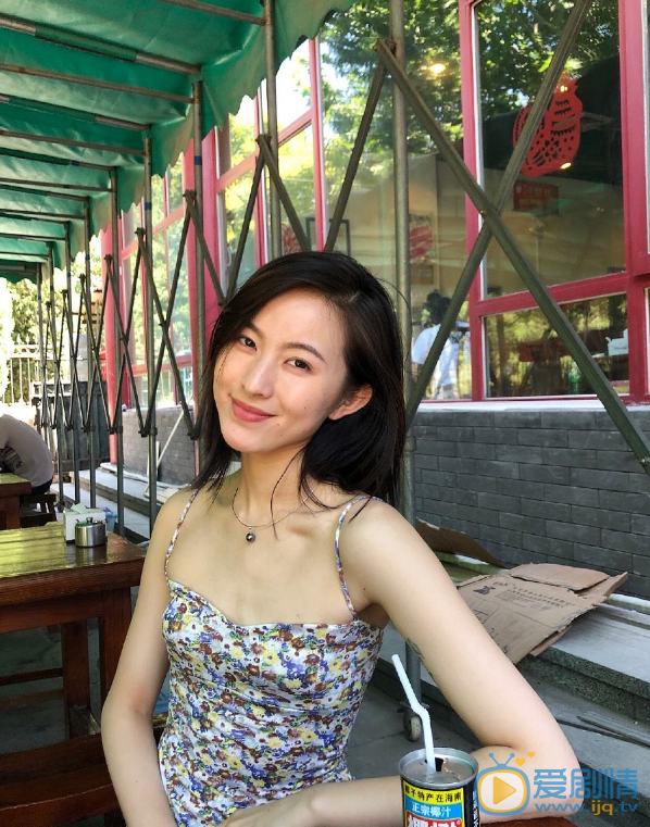 吕晓萌旅拍照 吕晓萌高清写真_吕晓萌高清剧照