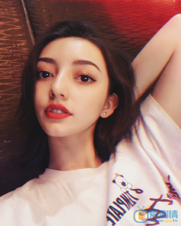 美克丽亚·麦吉丁生活照 美克丽亚·麦吉丁高清写真_美克丽亚·麦吉丁高清剧照