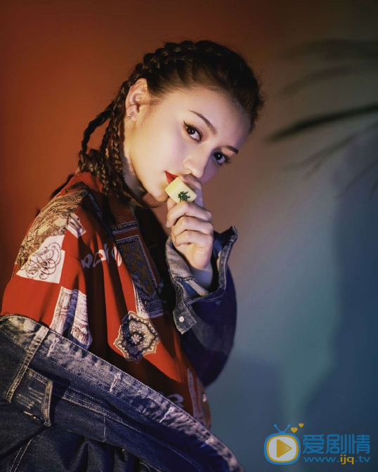 美克丽亚·麦吉丁性感写真 美克丽亚·麦吉丁高清写真_美克丽亚·麦吉丁高清剧照