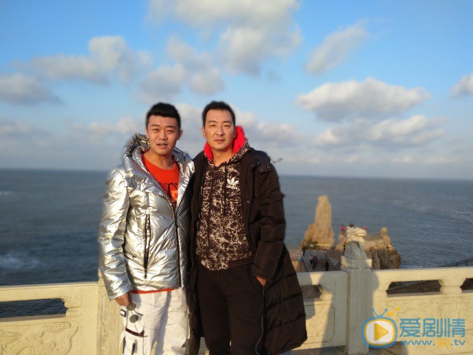 王义钦日常生活照图片 王义钦高清写真_王义钦高清剧照