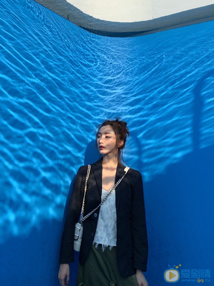 梁斯文日常生活照图片 梁斯文高清写真_梁斯文高清剧照