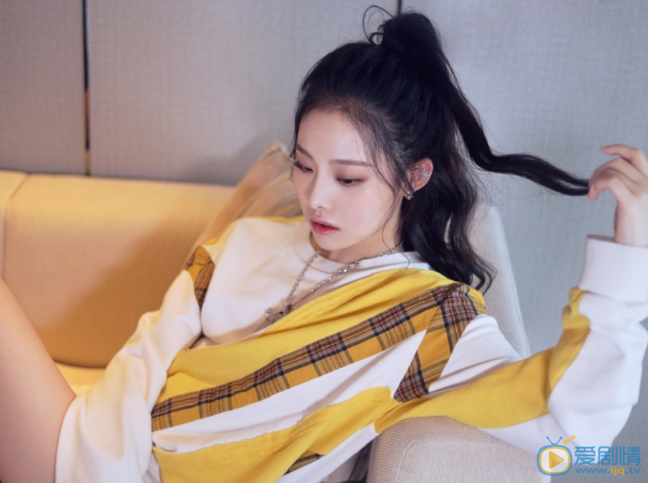 王婷青春靓丽写真 王婷高清写真_王婷高清剧照