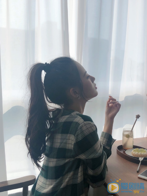 王婷仙气写真照 王婷高清写真_王婷高清剧照