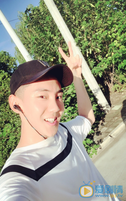 王锐生活照 王锐高清写真_王锐高清剧照