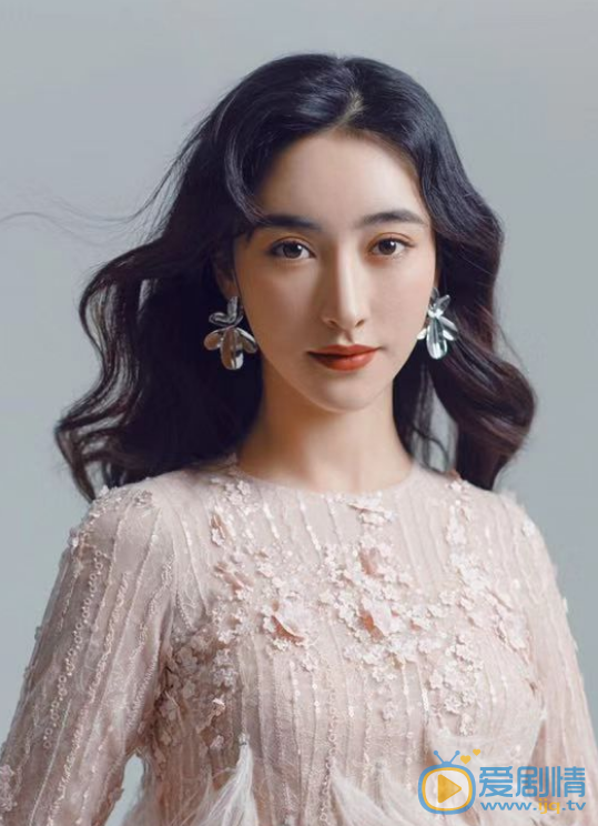 曲尼次仁写真 曲尼次仁高清写真_曲尼次仁高清剧照