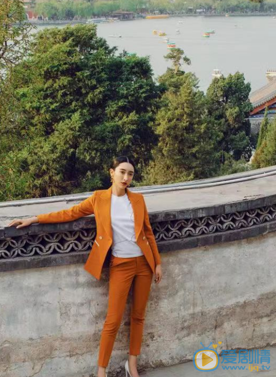 曲尼次仁气质写真 曲尼次仁高清写真_曲尼次仁高清剧照