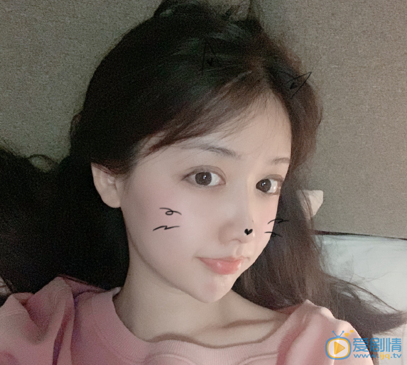 毛娜高清写真_毛娜高清剧照