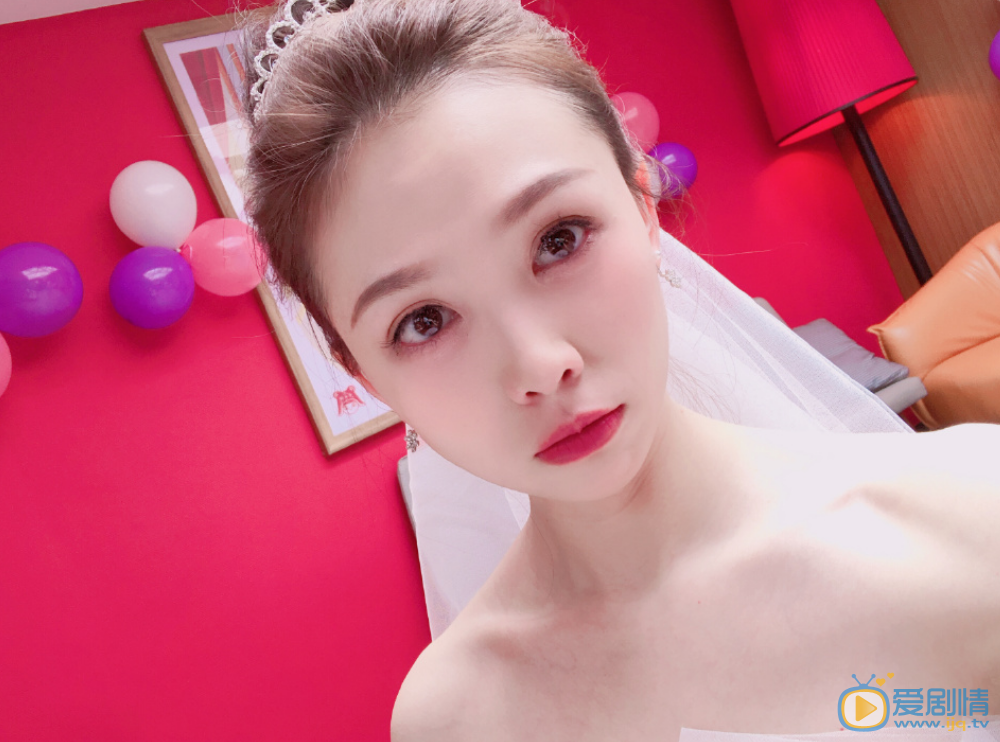 梁雪芹婚纱写真 梁雪芹高清写真_梁雪芹高清剧照