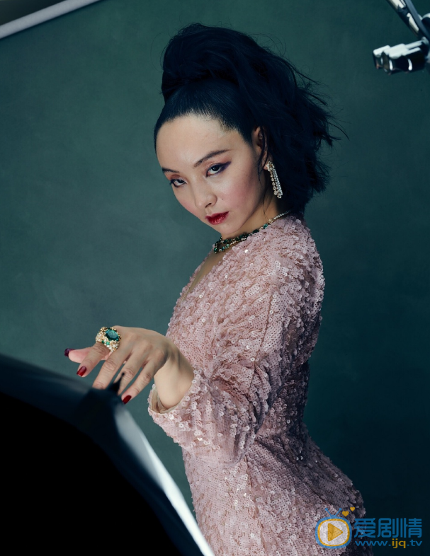 曾美慧孜写真 曾美慧孜高清写真_曾美慧孜高清剧照