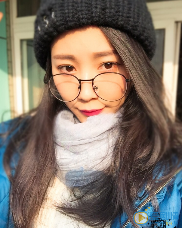 李心然生活照 李心然高清写真_李心然高清剧照