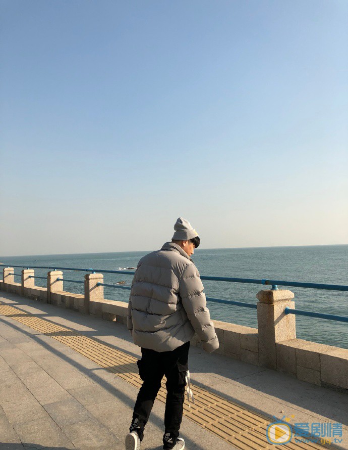周鑫日常生活照图片 周鑫高清写真_周鑫高清剧照