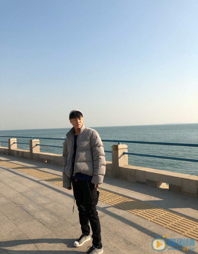 周鑫日常生活照图片 周鑫高清写真_周鑫高清剧照