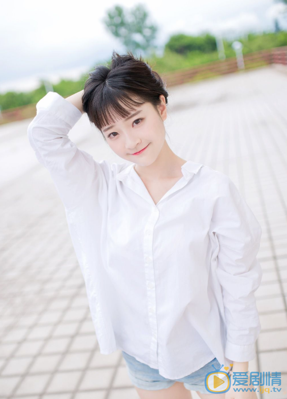 陈怡凡清纯甜美图片 陈怡凡高清写真_陈怡凡高清剧照