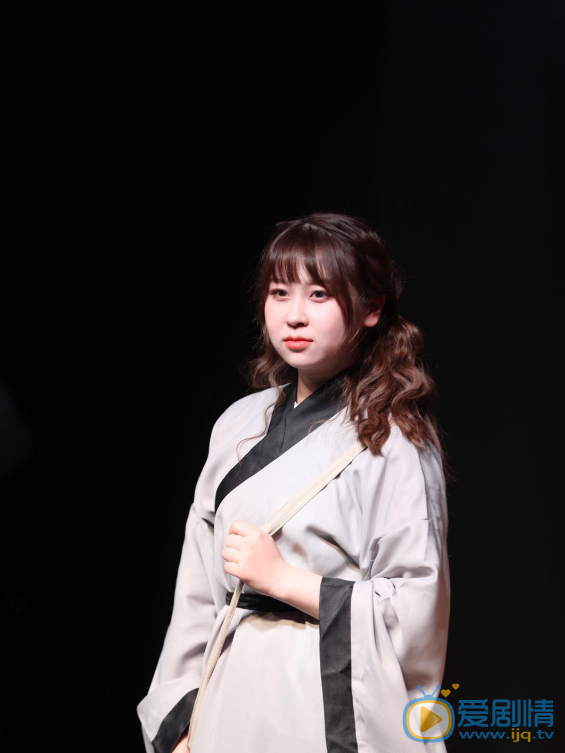 高秋梓图片 高秋梓高清写真_高秋梓高清剧照