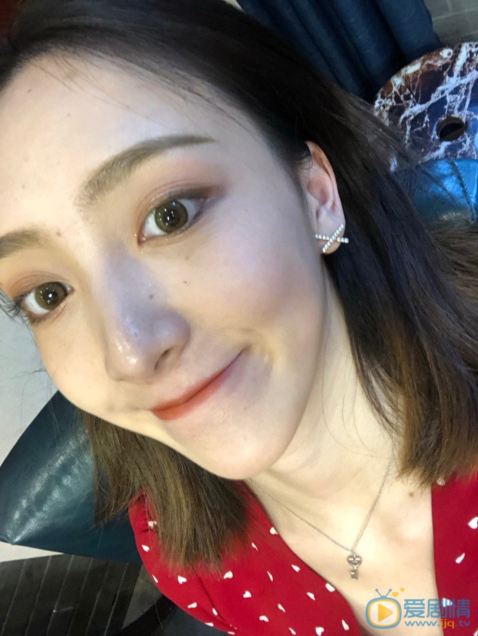 倪美诗自拍照图片 倪美诗高清写真_倪美诗高清剧照