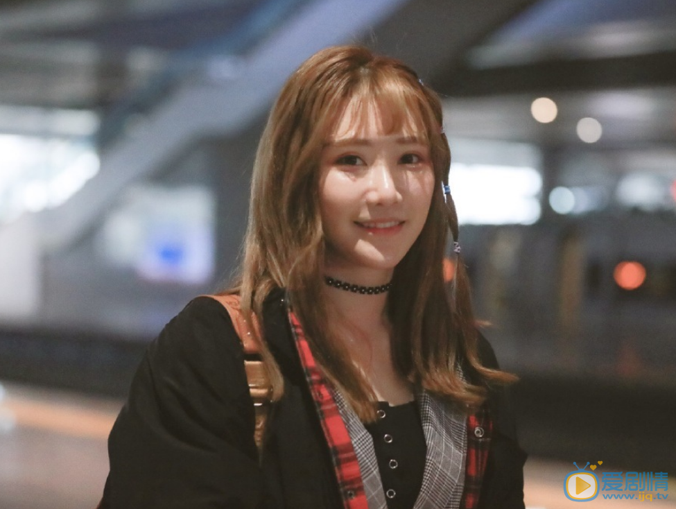 胡悦儿生活照 胡悦儿高清写真_胡悦儿高清剧照