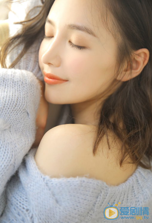 菊麟慵懒写真 菊麟高清写真_菊麟高清剧照