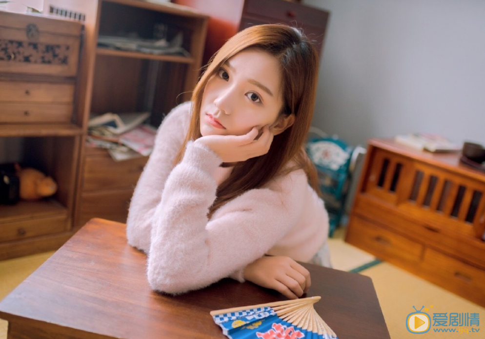 刘佳莹慵懒写真 刘佳莹高清写真_刘佳莹高清剧照