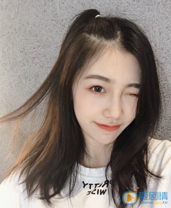 刘尼夷自拍照 刘尼夷高清写真_刘尼夷高清剧照