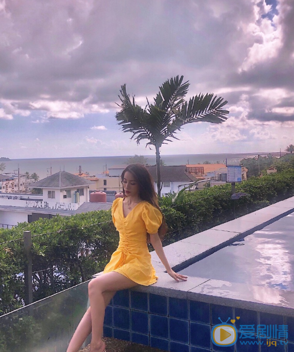 夏诗洁旅拍照 夏诗洁高清写真_夏诗洁高清剧照