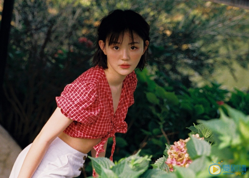 杨晗高清写真 杨晗高清写真_杨晗高清剧照