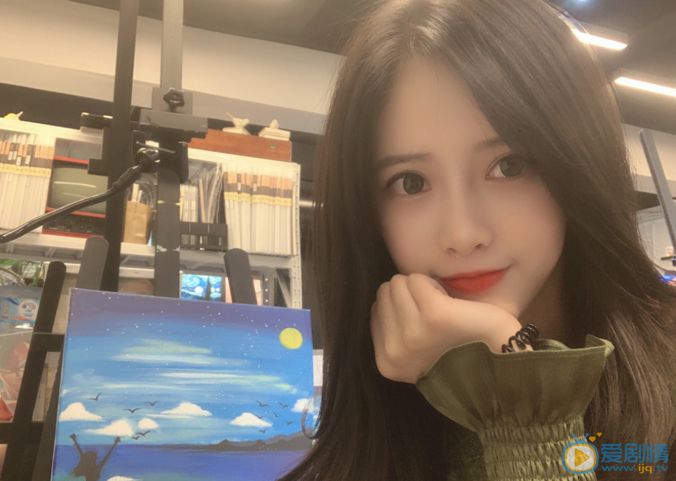 杨美玲生活照 杨美玲高清写真_杨美玲高清剧照
