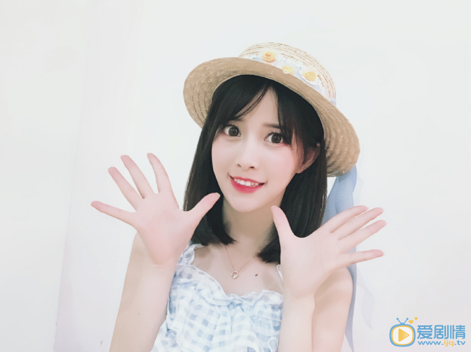 杨美琪自拍照 杨美琪高清写真_杨美琪高清剧照