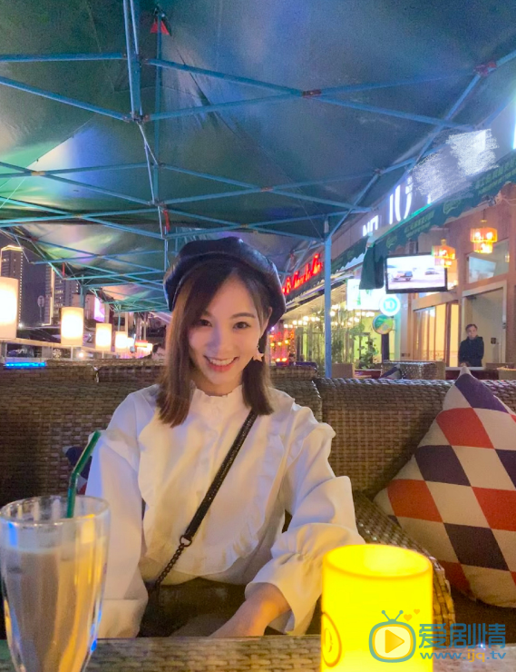 杨蕊菡商场图片 杨蕊菡高清写真_杨蕊菡高清剧照