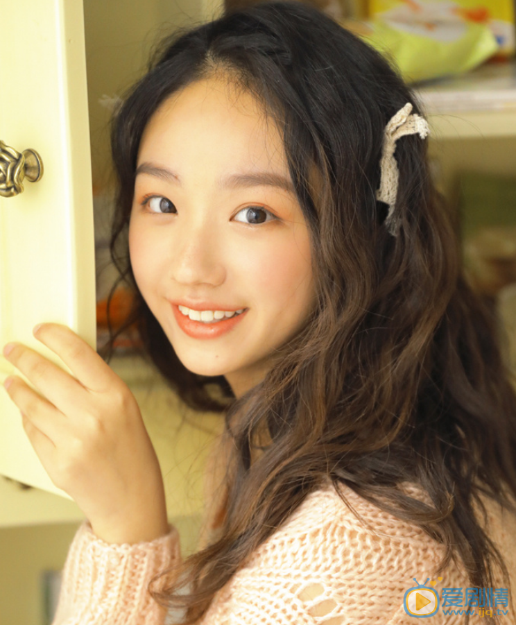 尹蕊高清甜美写真 尹蕊高清写真_尹蕊高清剧照