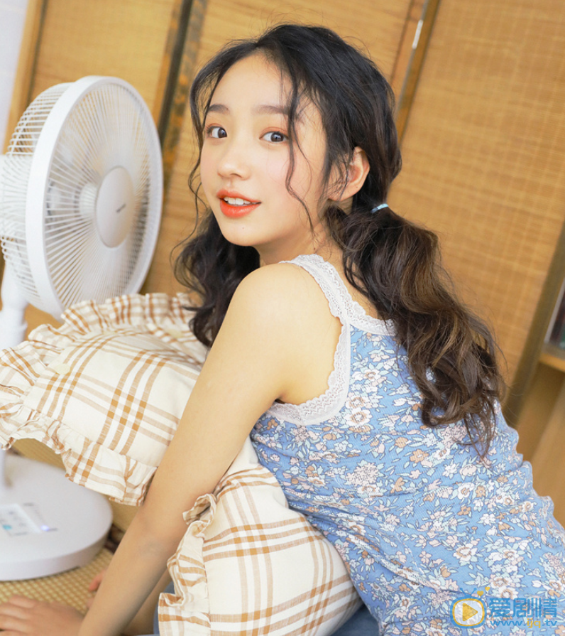尹蕊高清甜美写真 尹蕊高清写真_尹蕊高清剧照