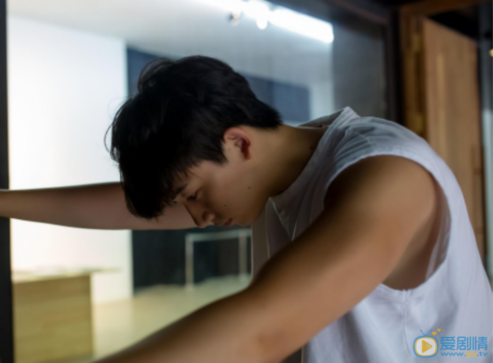 马东辰街拍图片 马东辰高清写真_马东辰高清剧照