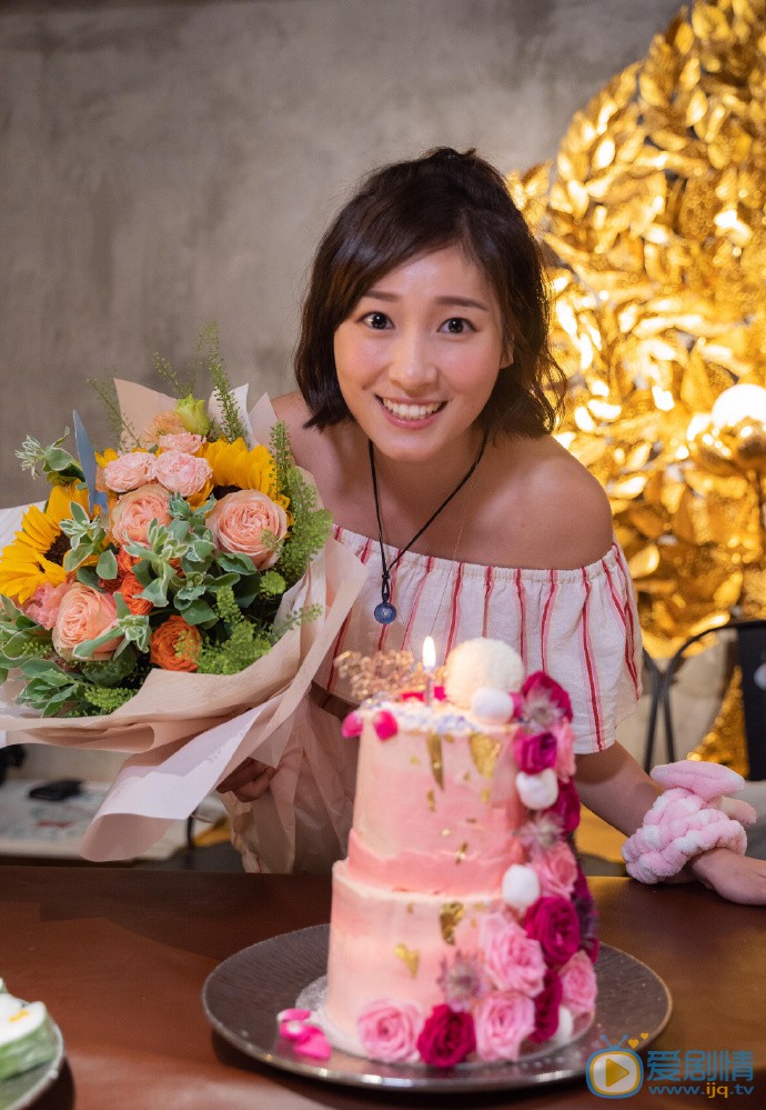 黃美棋庆生照图片集 黃美棋高清写真_黃美棋高清剧照