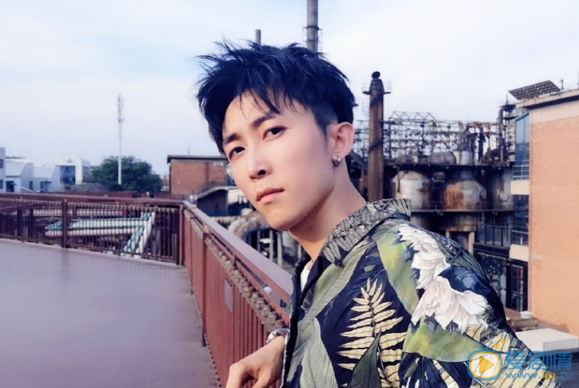李栋写真 李栋高清写真_李栋高清剧照
