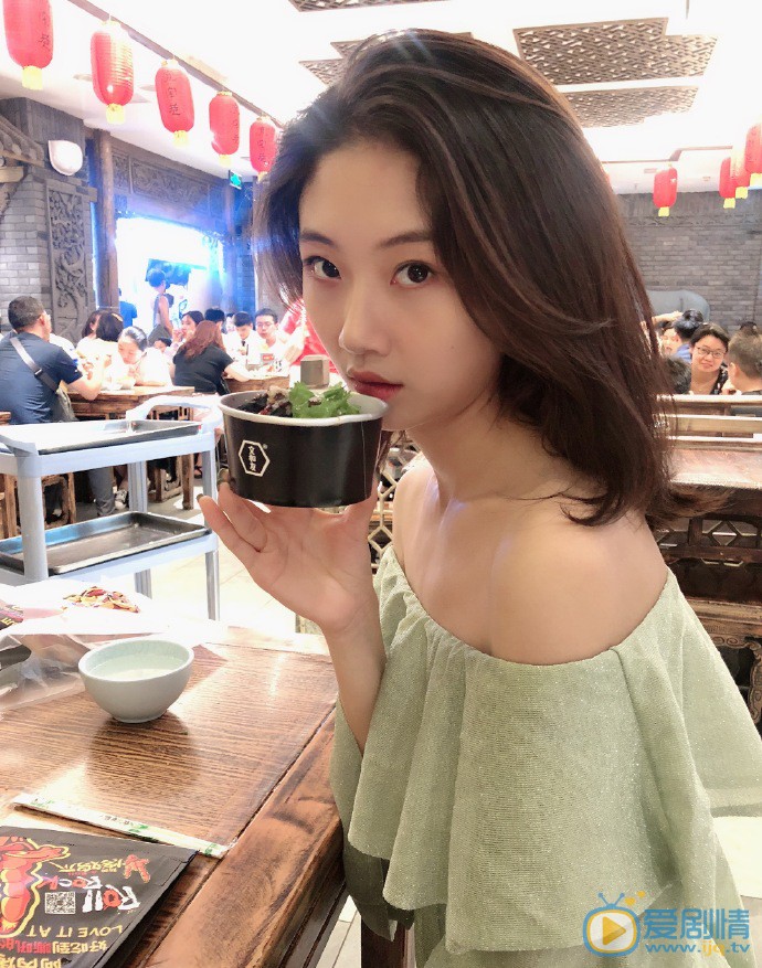 王姝允日常生活图片集 王姝允高清写真_王姝允高清剧照