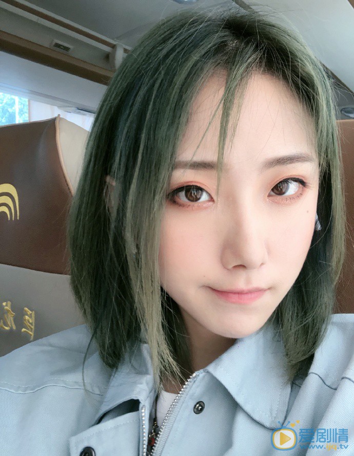 王诗蒙自拍照图片集 王诗蒙高清写真_王诗蒙高清剧照