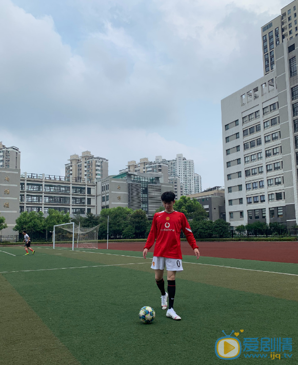 曹杨生活照 曹杨高清写真_曹杨高清剧照
