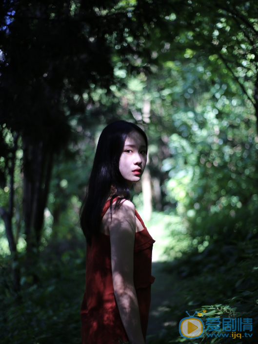 涂斌彬旅拍照