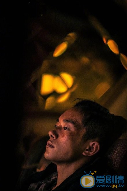 易烊千玺《少年的你》剧照 易烊千玺高清写真_易烊千玺高清剧照