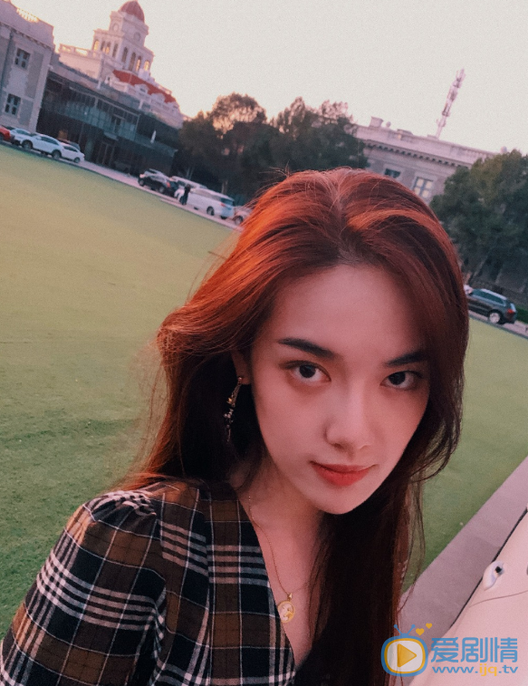 石纯子户外照 石纯子高清写真_石纯子高清剧照
