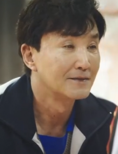 袁伟民