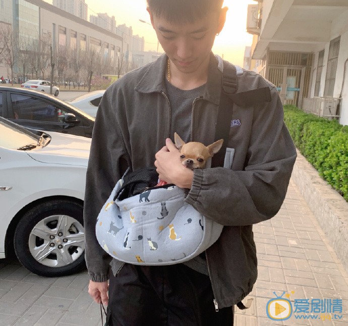 徐绍瑛日常生活照图片 徐绍瑛高清写真_徐绍瑛高清剧照