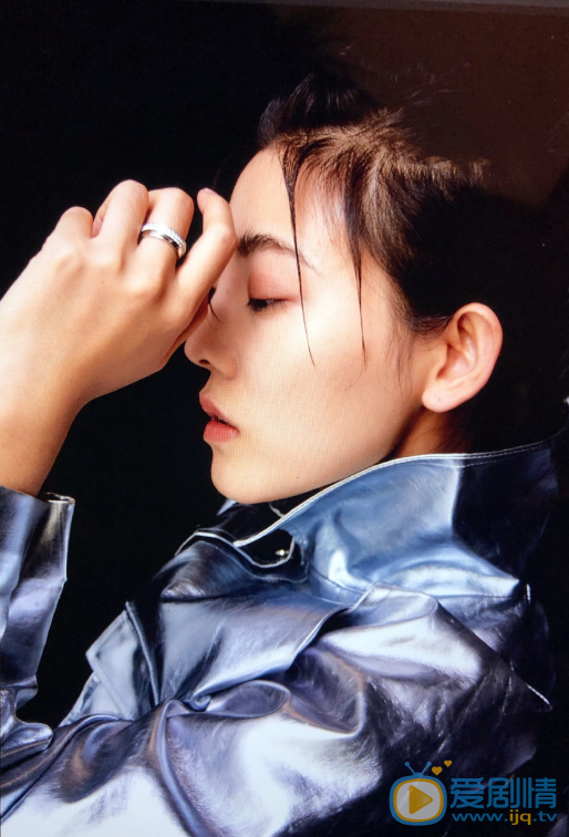孙弋然酷酷写真 孙弋然高清写真_孙弋然高清剧照