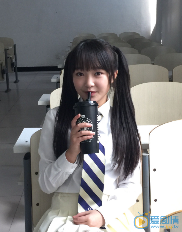 廖茉汐户外写真 廖茉汐高清写真_廖茉汐高清剧照