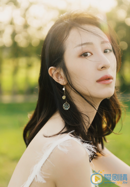 徐舒莹小清新写真 徐舒莹高清写真_徐舒莹高清剧照