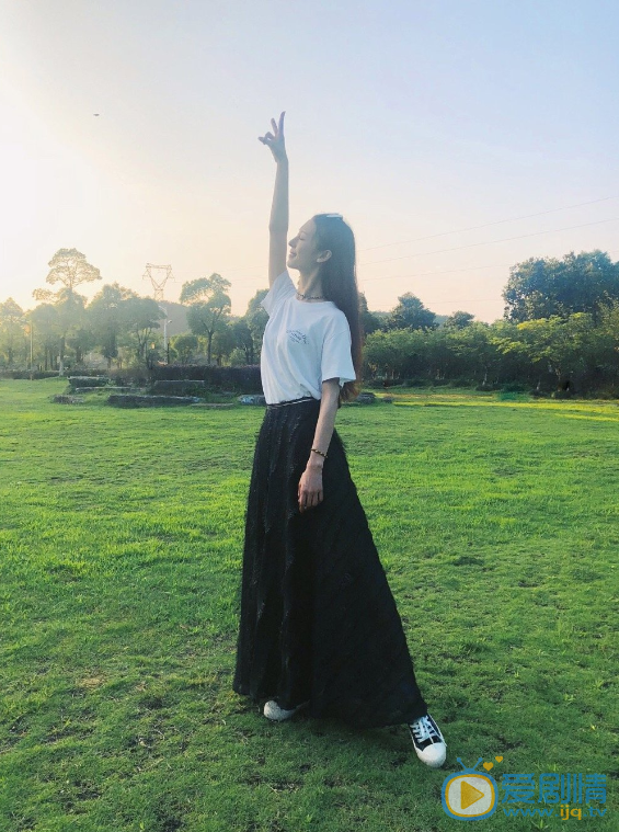 徐舒莹小清新写真 徐舒莹高清写真_徐舒莹高清剧照