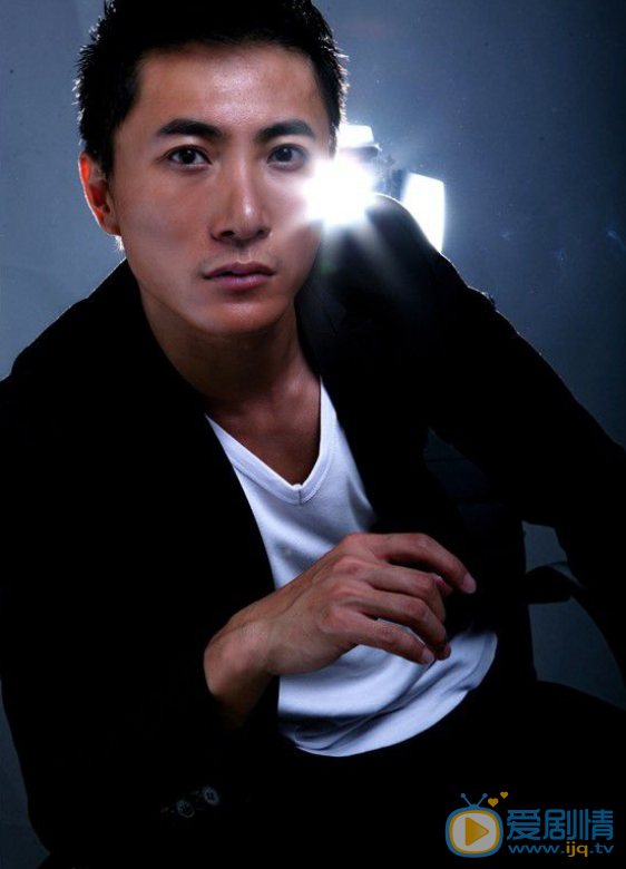杨丰宇写真 杨丰宇高清写真_杨丰宇高清剧照