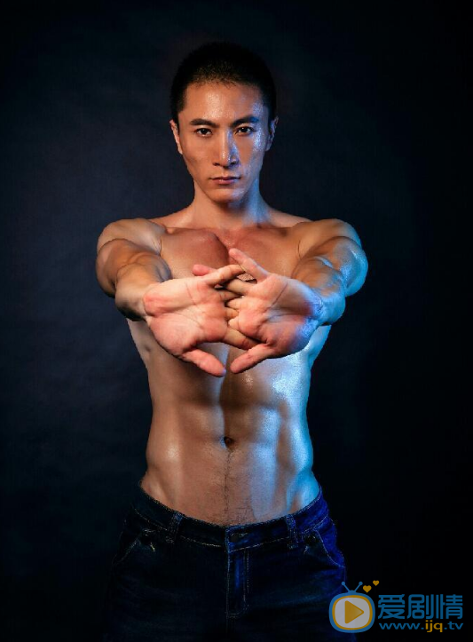 杨丰宇帅气写真 杨丰宇高清写真_杨丰宇高清剧照