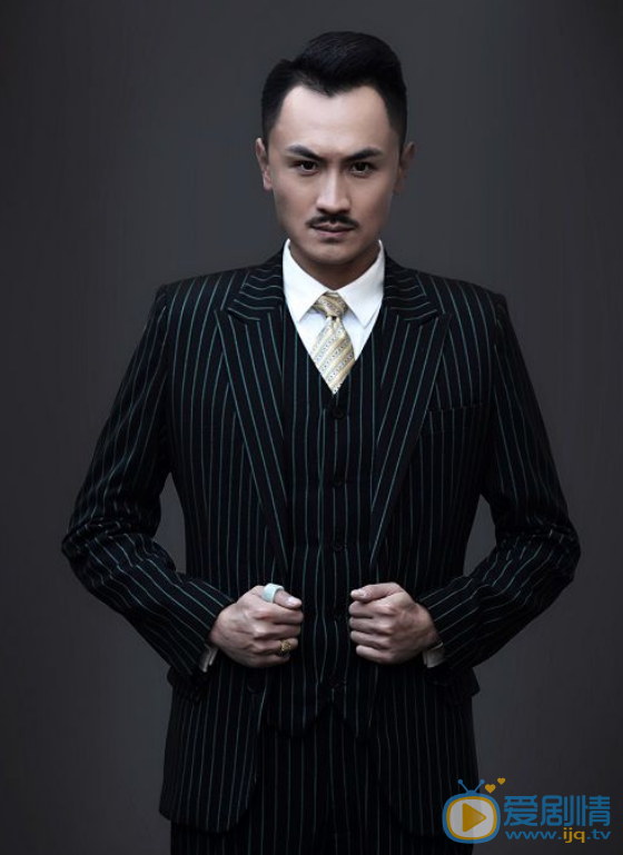 王小伟写真