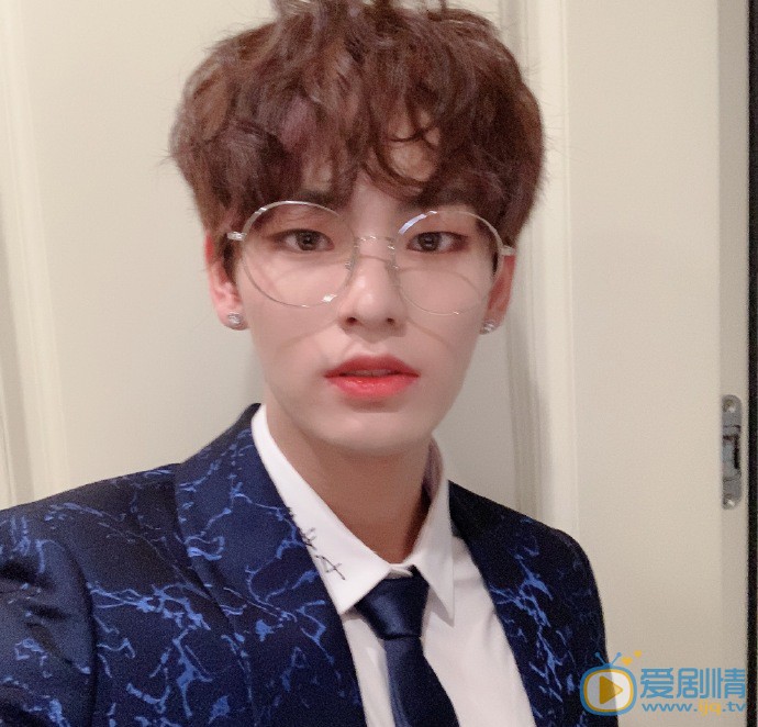 姚明明活动照图片 姚明明高清写真_姚明明高清剧照