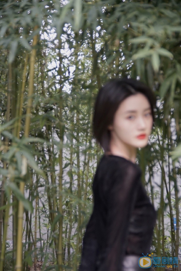 张乔耳精选写真图片 张乔耳高清写真_张乔耳高清剧照